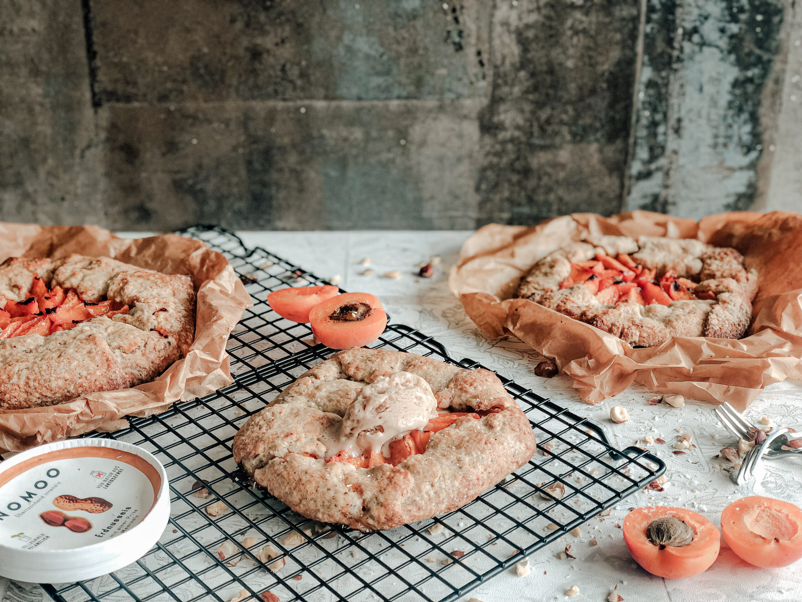 Vegan Mini Apricot Galette